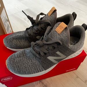 NWT New Balance Mens Fresh Foam Sport V1 Running Shoes- Castle Rock/Gray sz 10.5